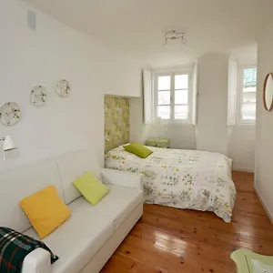 Alfama Cozy By Get Your , Lisboa Portugal