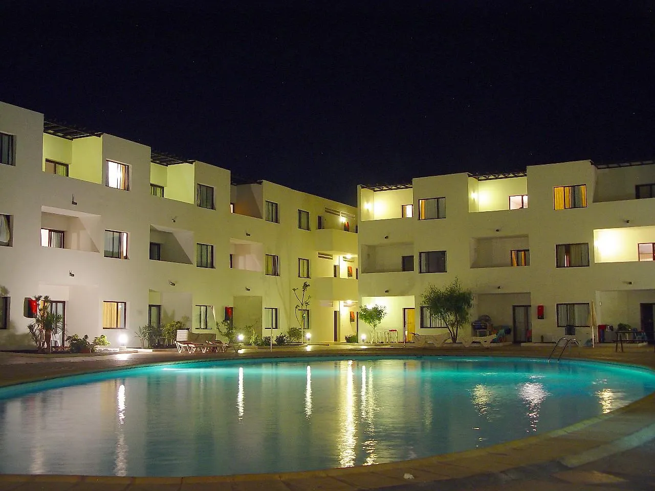 Apartamentos Lanzarote Paradise Colinas Costa Teguise 0*,