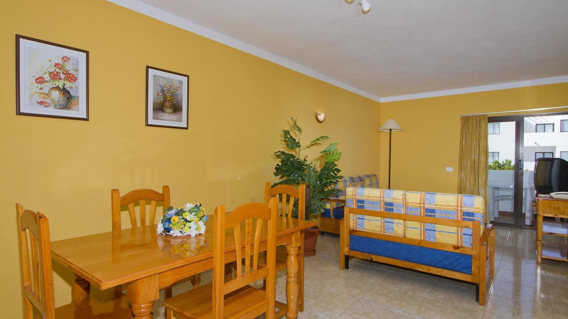 Apartamentos Lanzarote Paradise Colinas Costa Teguise